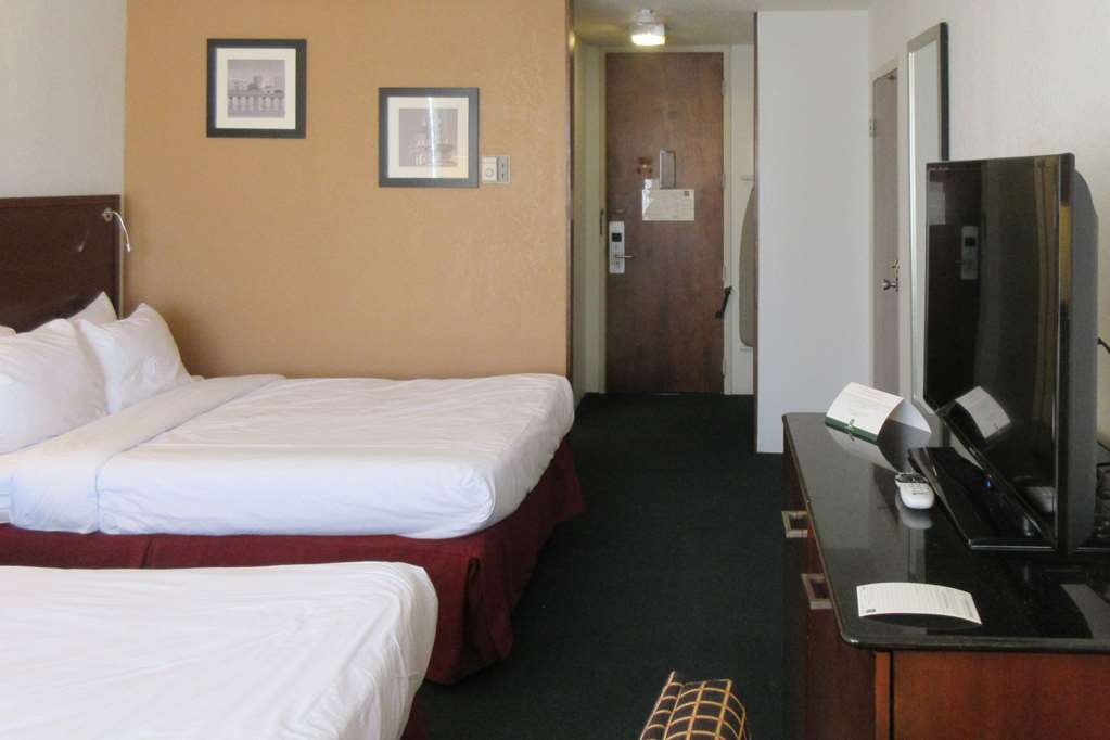 Econo Lodge Albert Lea Quarto foto